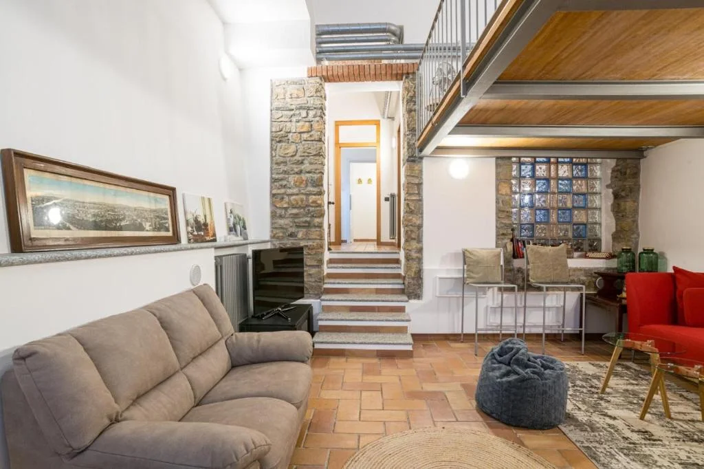 Albavilla Stone Loft — foto 2 di 6